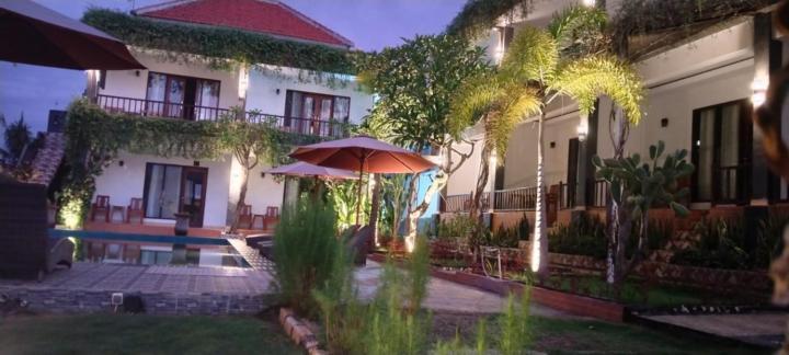 Tinggian Hill Retreat Ξενοδοχείο Batununggul Εξωτερικό φωτογραφία
